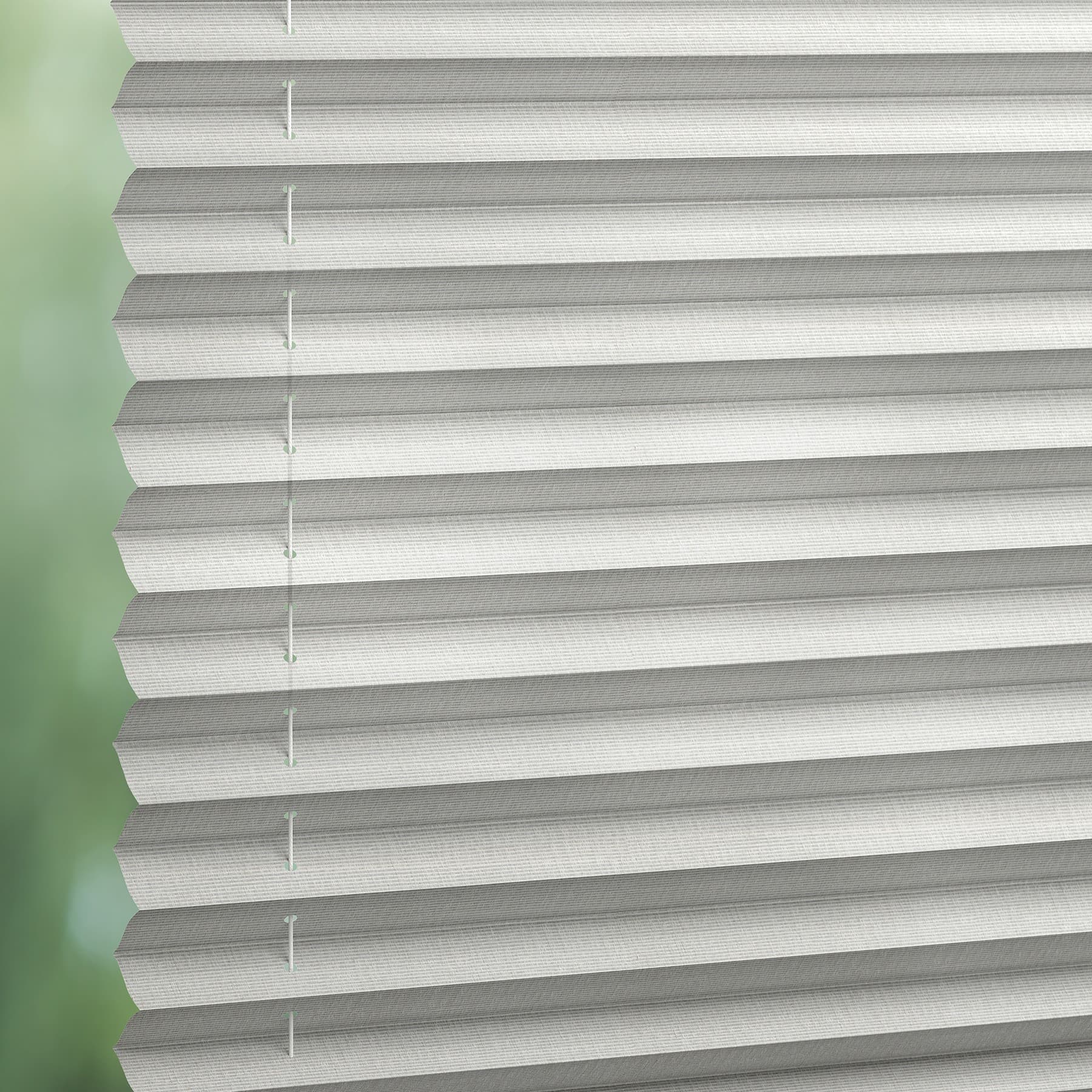 Blues 8071 Pleated Blind