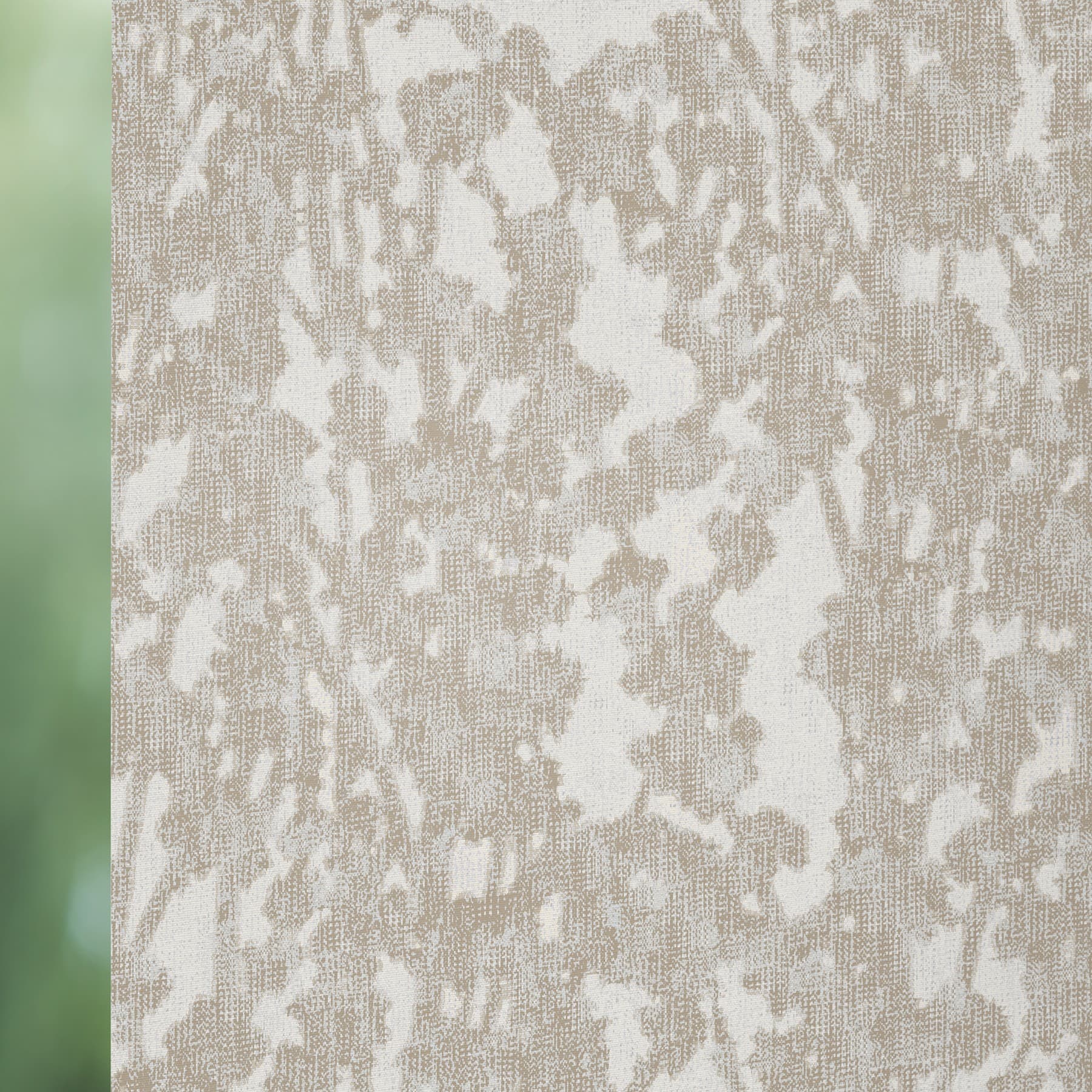 Amaranth 1234 Roller Blind