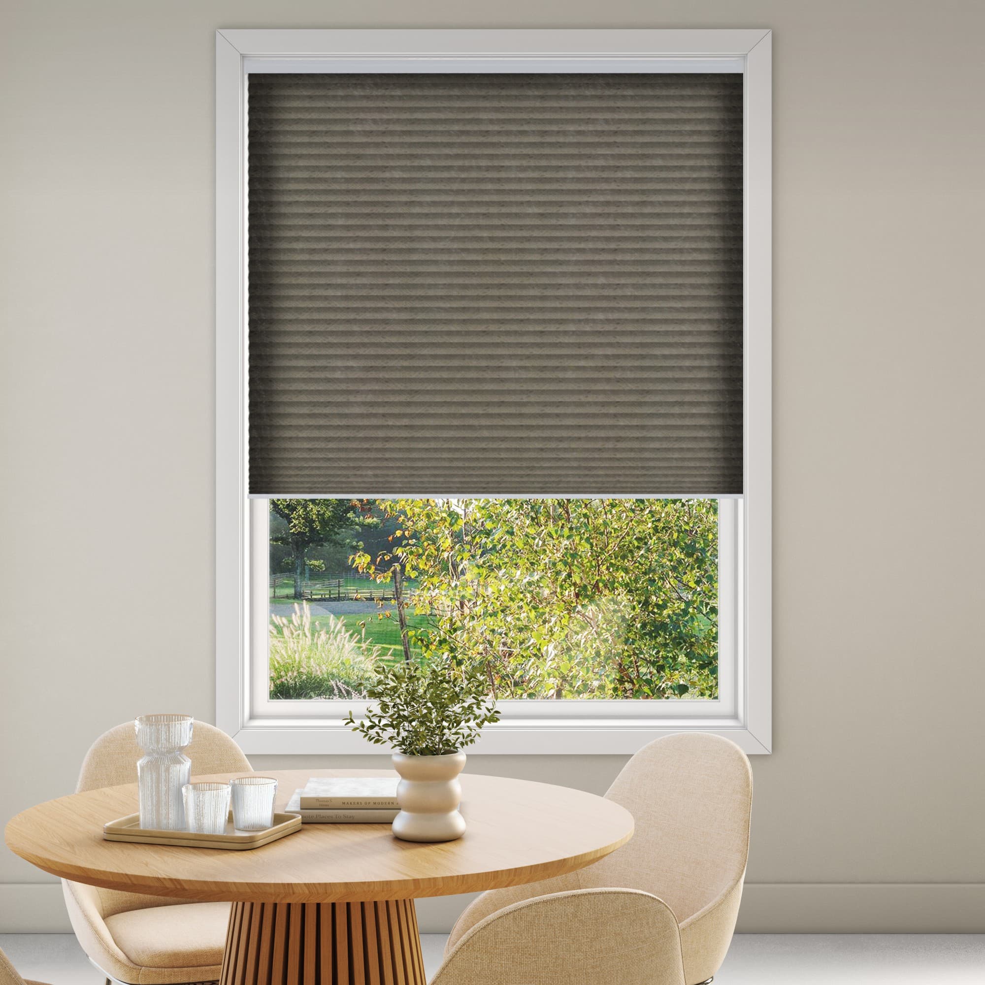 Brodie Lina Re-Life 1938 Pleated Blind