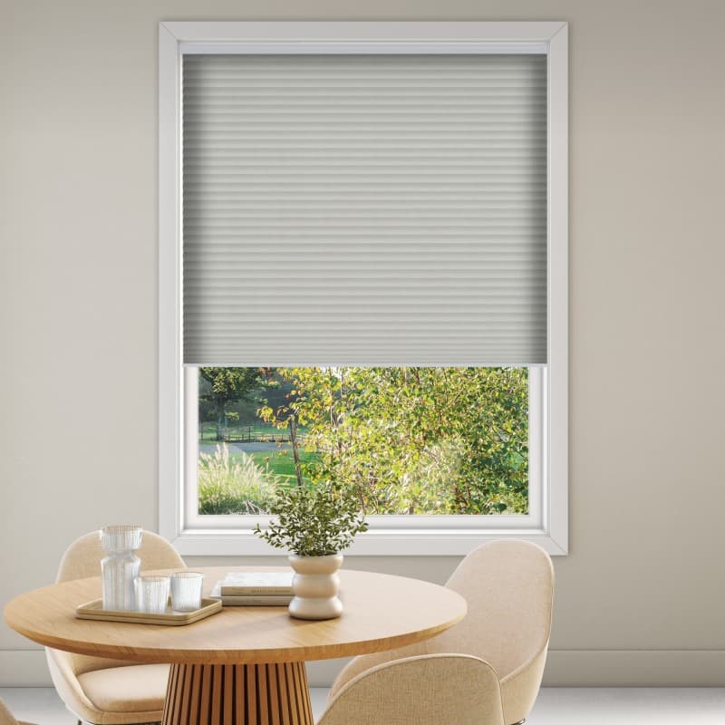 Blues 8071 Pleated Blind