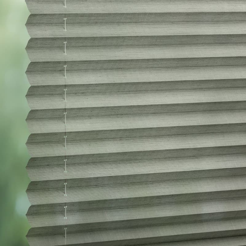 Furore FR 6147 Pleated Blind