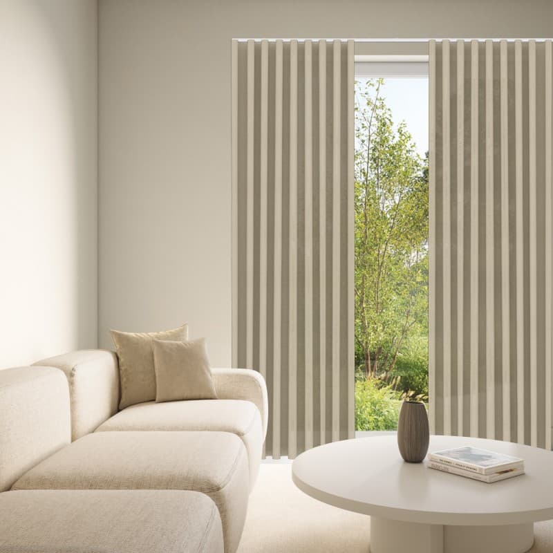 POLO-07 Curtains