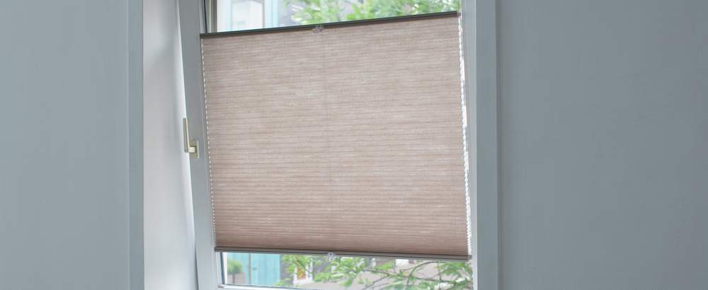 Duette® gardin til vippevindu